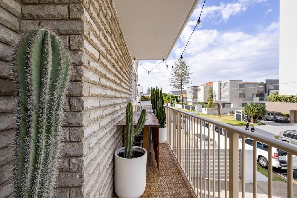 Chic Beachside Getaway 2Br 2Bath Fully Equipped Apartment Gold Coast Exterior photo
